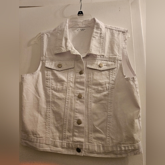White Denim Vest with Pink Design - Picture 2 of 3